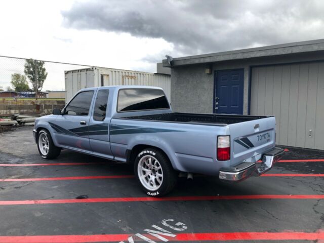 1989 Toyota Pickup Truck - photo 11