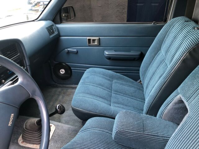 1989 Toyota Pickup Truck - photo 7
