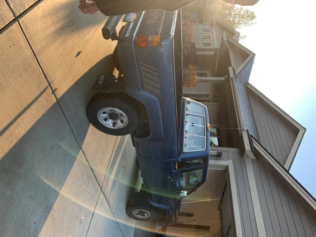 1988 Toyota SR5 Pickup - photo 3