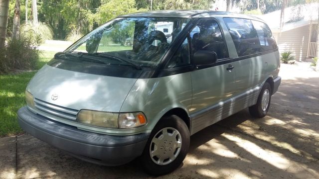 1993 Toyota Previa SLE - photo 6