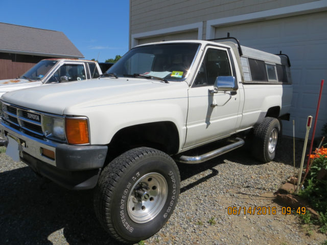 1987 Toyota Pickup Deluxe Standard Cab Long Bed Pickup - photo 10