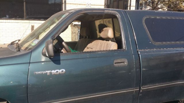 1994 Toyota Tacoma Manual transmission - photo 4