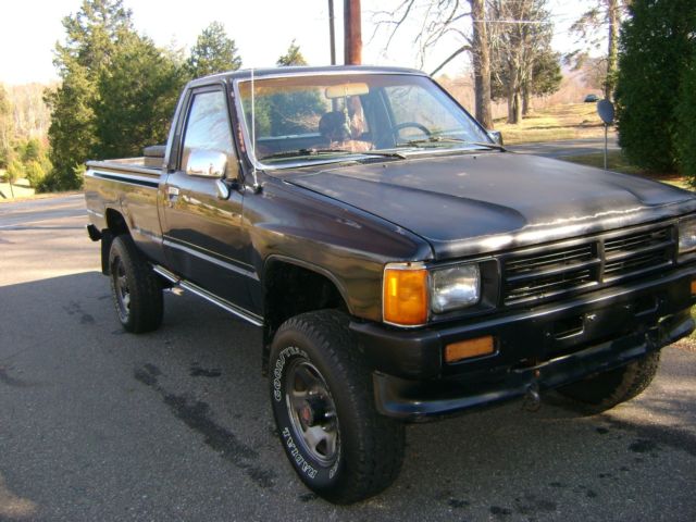 1986 Toyota Pickup TRUCK - photo 2