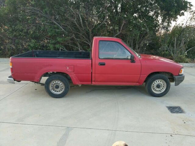 1990 Toyota Pickup - photo 2