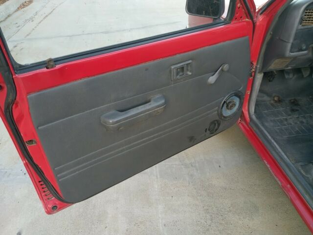 1990 Toyota Pickup - photo 9