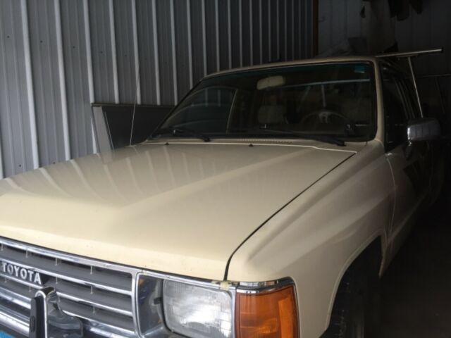 1988 Toyota Pickup - photo 3