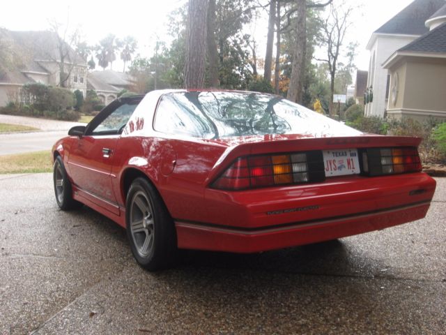 1989 Chevrolet Camaro IROC-Z - photo 3
