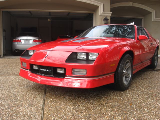 1989 Chevrolet Camaro IROC-Z - photo 7