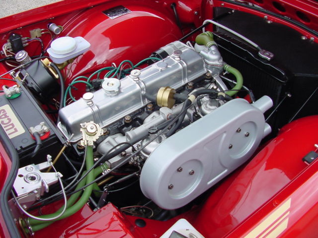 1971 Triumph TR-6 roadster - photo 10