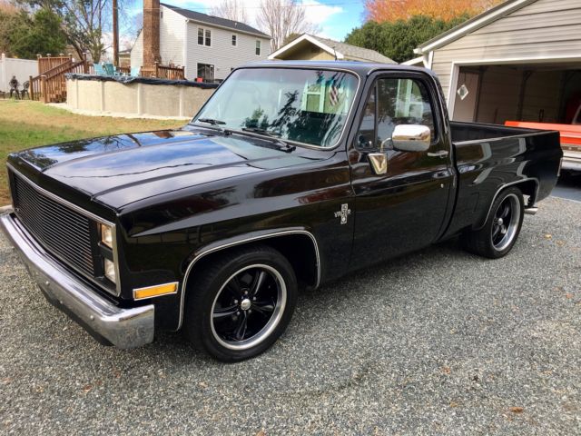 Trades Welcome : 100% Rust Free : Cheyenne : Sierra : Scottsdale : Blazer : GMC 1986 Chevrolet C-10 Silverado Shortbed