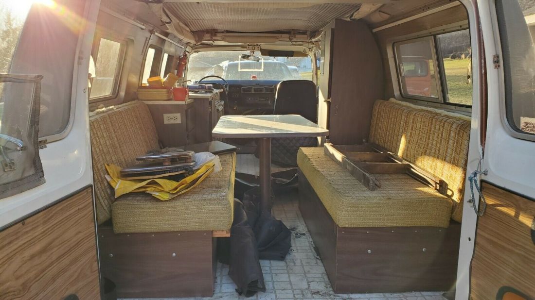 1974 Dodge B200 - photo 11