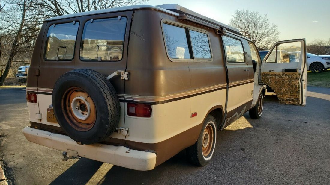 1974 Dodge B200 - photo 5