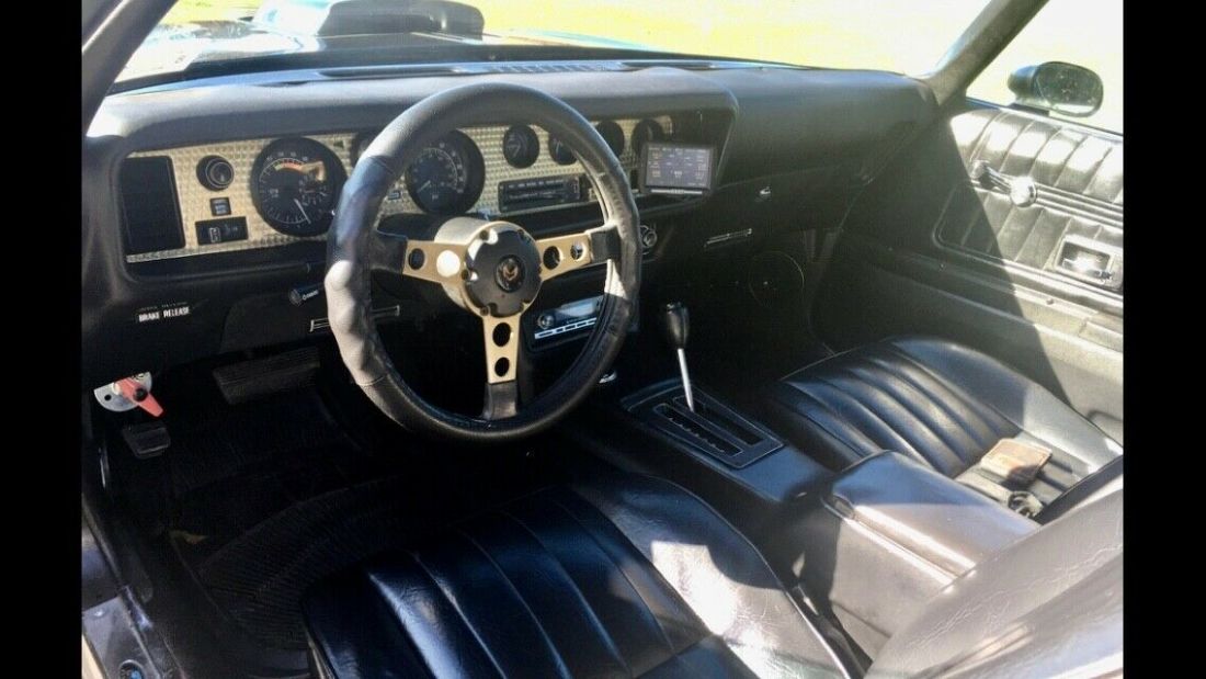1977 Pontiac Trans Am - photo 10