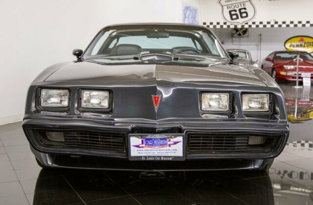 1979 Pontiac Trans Am T-Top Coupe - photo 11