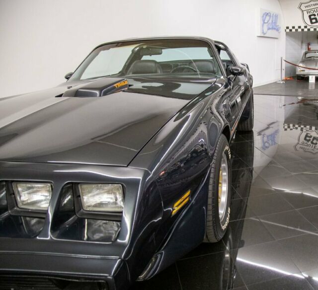 1979 Pontiac Trans Am T-Top Coupe - photo 13