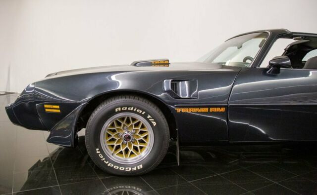 1979 Pontiac Trans Am T-Top Coupe - photo 7