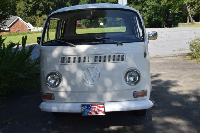 1970 Volkswagen Type II Ext Cab Truck - photo 2