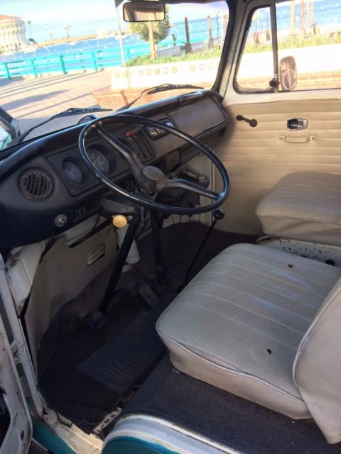 1971 Volkswagen Bus/Vanagon Deluxe - photo 9