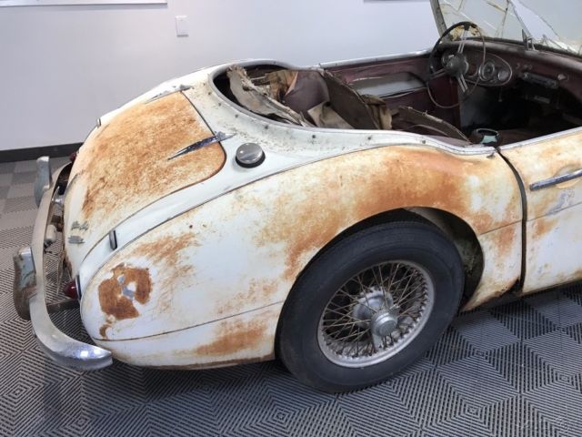 1962 Austin Healey 3000 1962 AUSTIN HEALEY 3000 MK 2 BT-7. TRIPLE-CARB ROADSTER. - photo 7