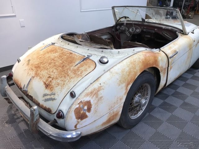 1962 Austin Healey 3000 1962 AUSTIN HEALEY 3000 MK 2 BT-7. TRIPLE-CARB ROADSTER. - photo 8