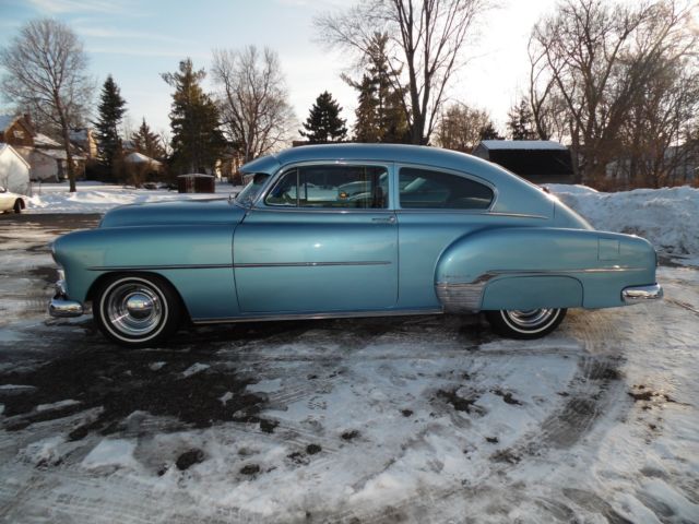 1952 Chevrolet Deluxe Fastback other TRI-POWER SBC - photo 2