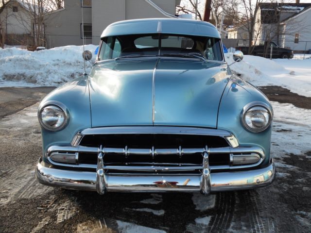 1952 Chevrolet Deluxe Fastback other TRI-POWER SBC - photo 3