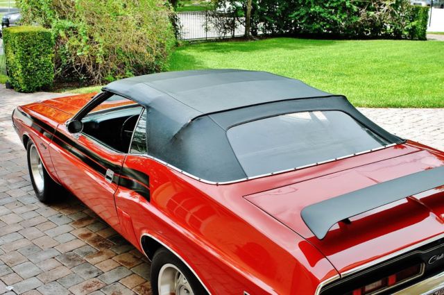 1971 Dodge Challenger 440 v-8 4 speed stunning - photo 7