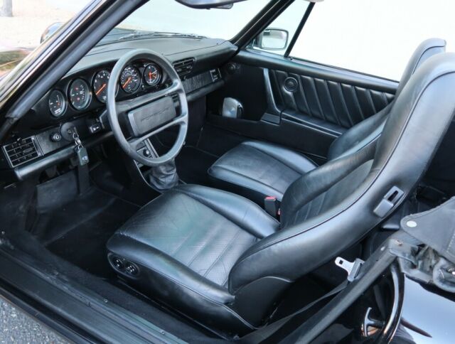 1986 Porsche 911 Carrera Cabriolet - photo 12