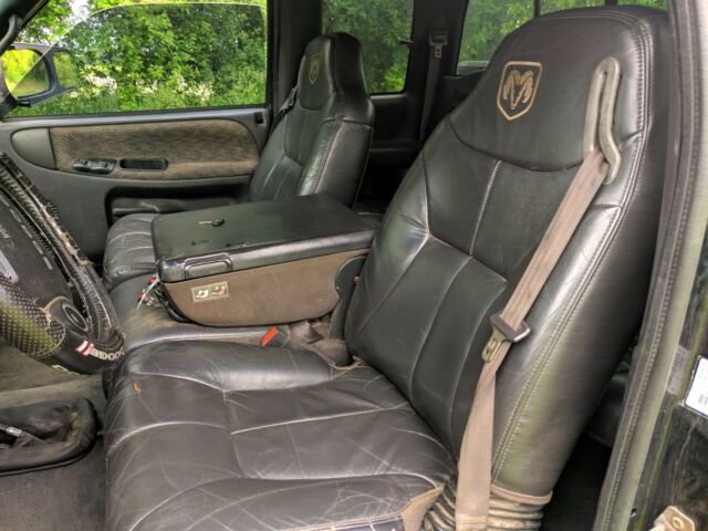 1994 Dodge Ram 2500 Sport - photo 10