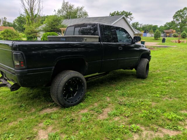 1994 Dodge Ram 2500 Sport - photo 4