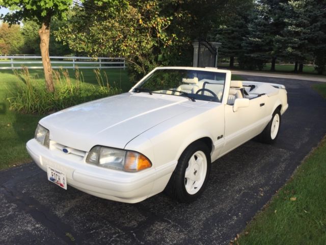 1993 Ford Mustang LX - photo 2