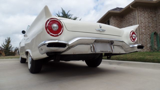1957 Ford Thunderbird AMOS MINTER RESTO VERIFIED LOW MILES - photo 3