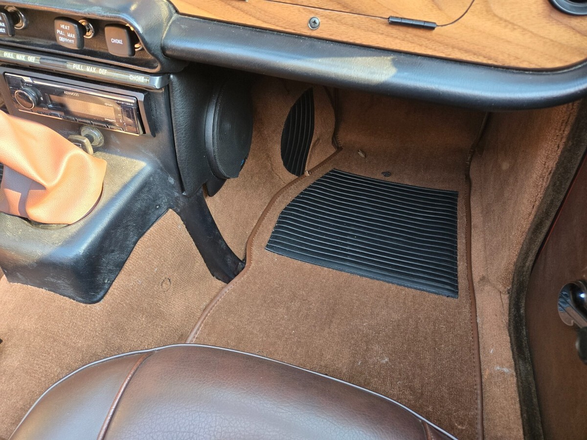 1974 Triumph TR-6 - photo 11