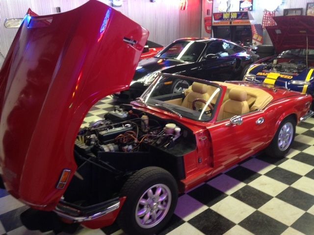 TRIUMPH SPITFIRE BRITISH SPORTS CAR 1975 Triumph Spitfire