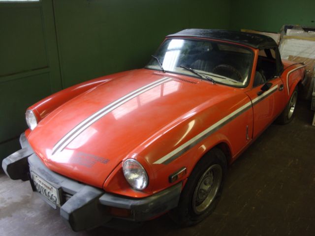 Triumph Spitfire Classic Convertible 1500 year: 1979 1979 Triumph Spitfire racing stripe