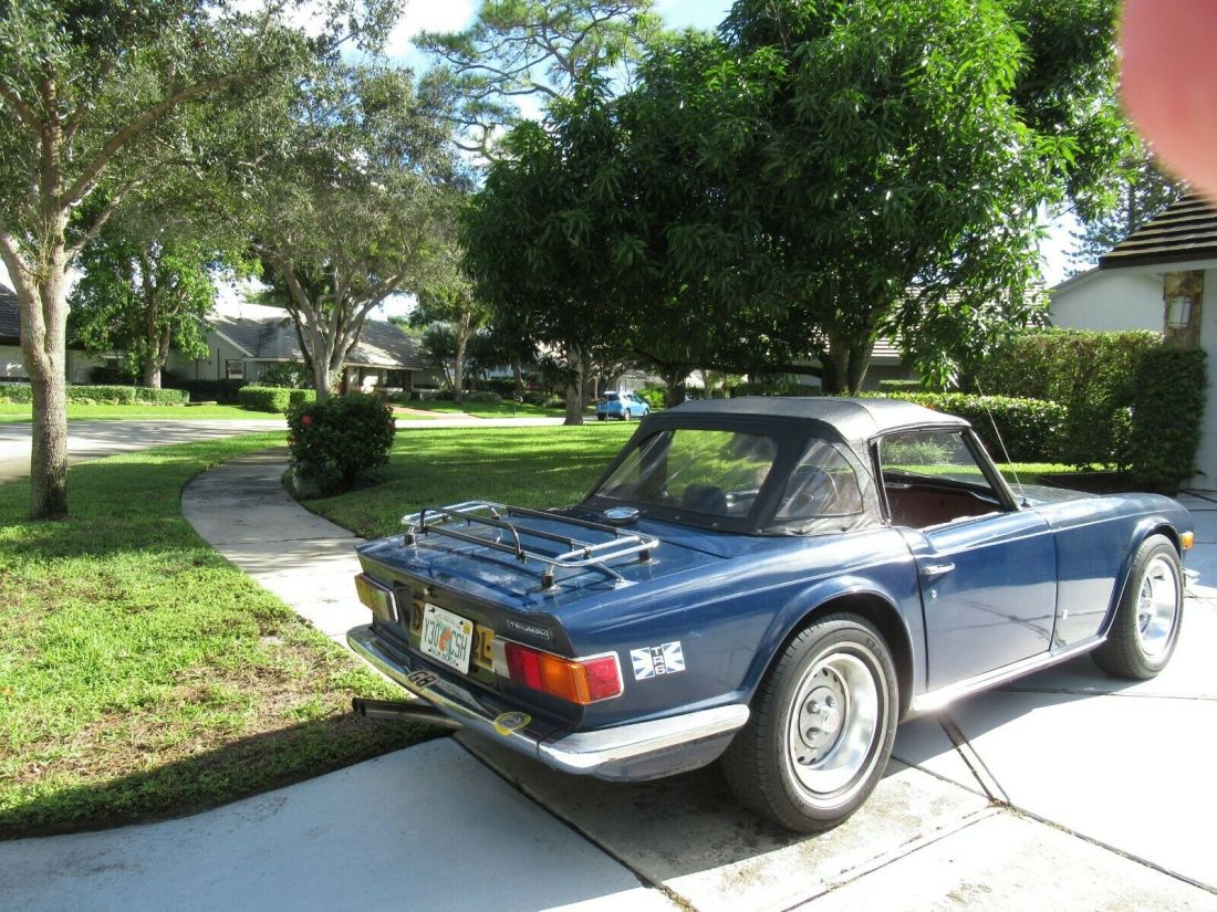 1973 Triumph TR-6 dark blue black seats and roof - photo 8