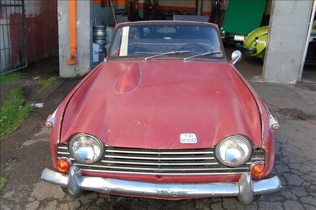1968 Triumph TR250 - photo 2