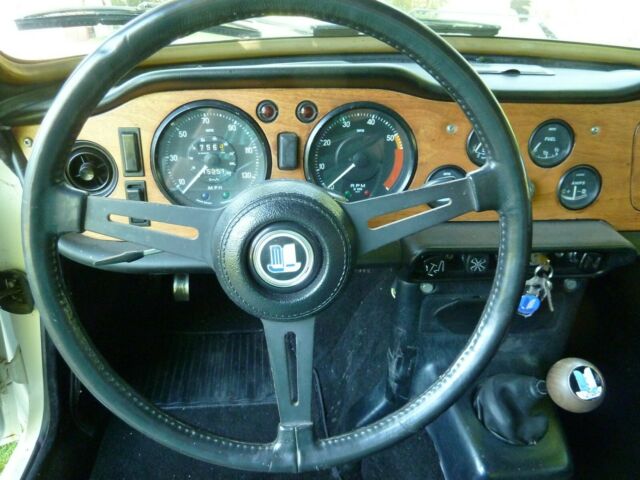1968 Triumph TR250 - photo 4