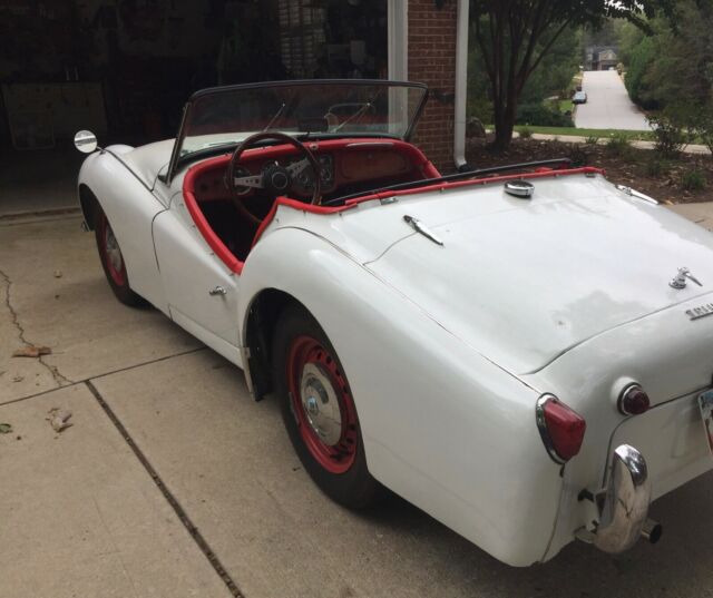 1960 Triumph TR3 - photo 8