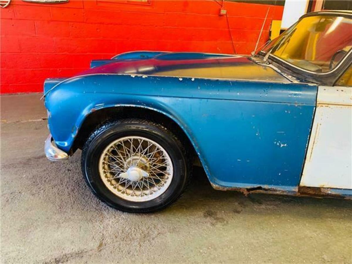 1966 Triumph Tr4 - photo 12