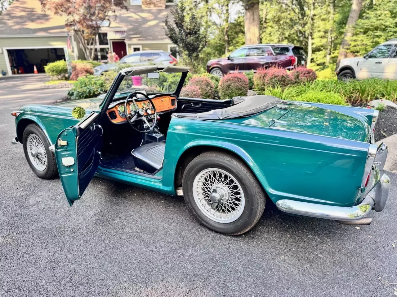 1967 Triumph TR4 - photo 11