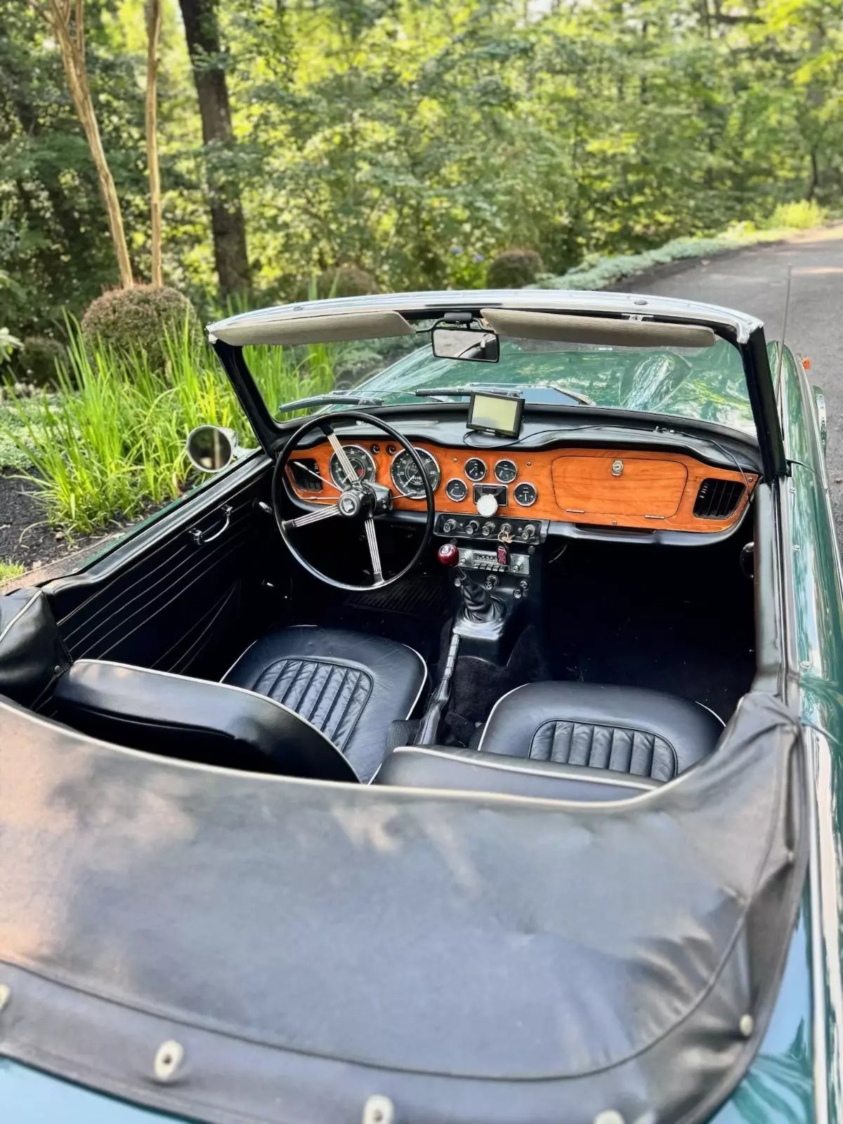 1967 Triumph TR4 - photo 7