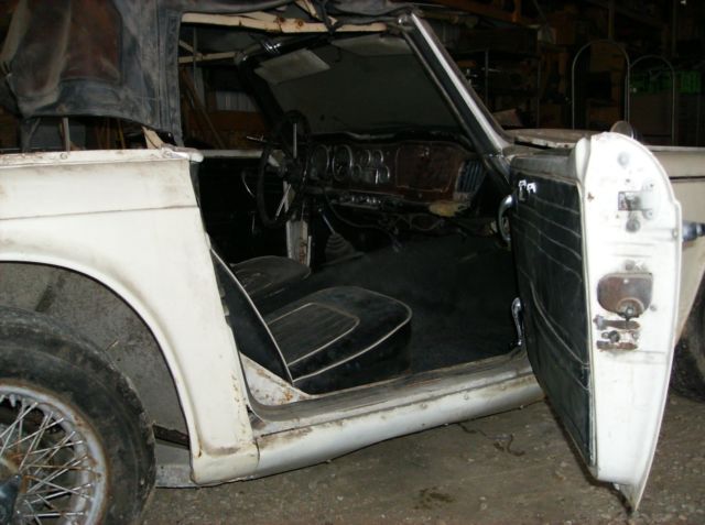1966 Triumph TR4A - photo 13