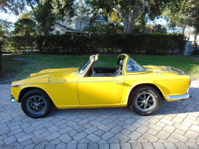 1968 Triumph TR4A - photo 2