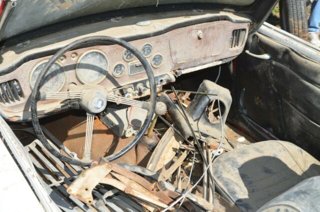 1965 Triumph TR4A - photo 9