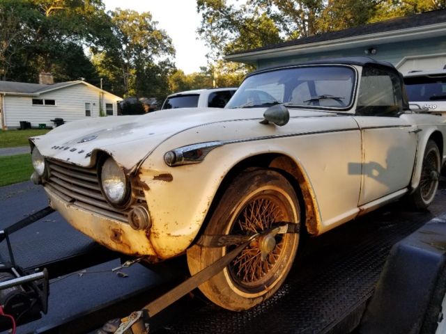 1965 Triumph TR4A - photo 6