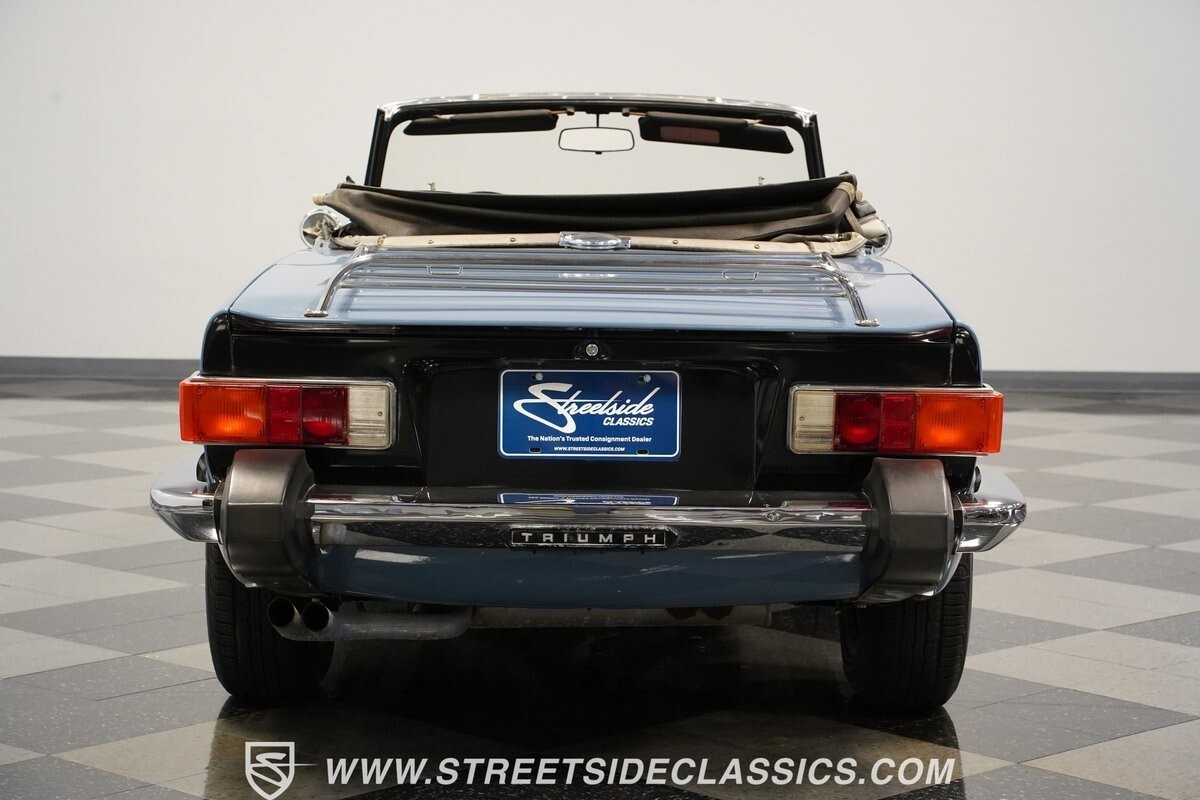 1976 Triumph TR-6 Convertible - photo 11