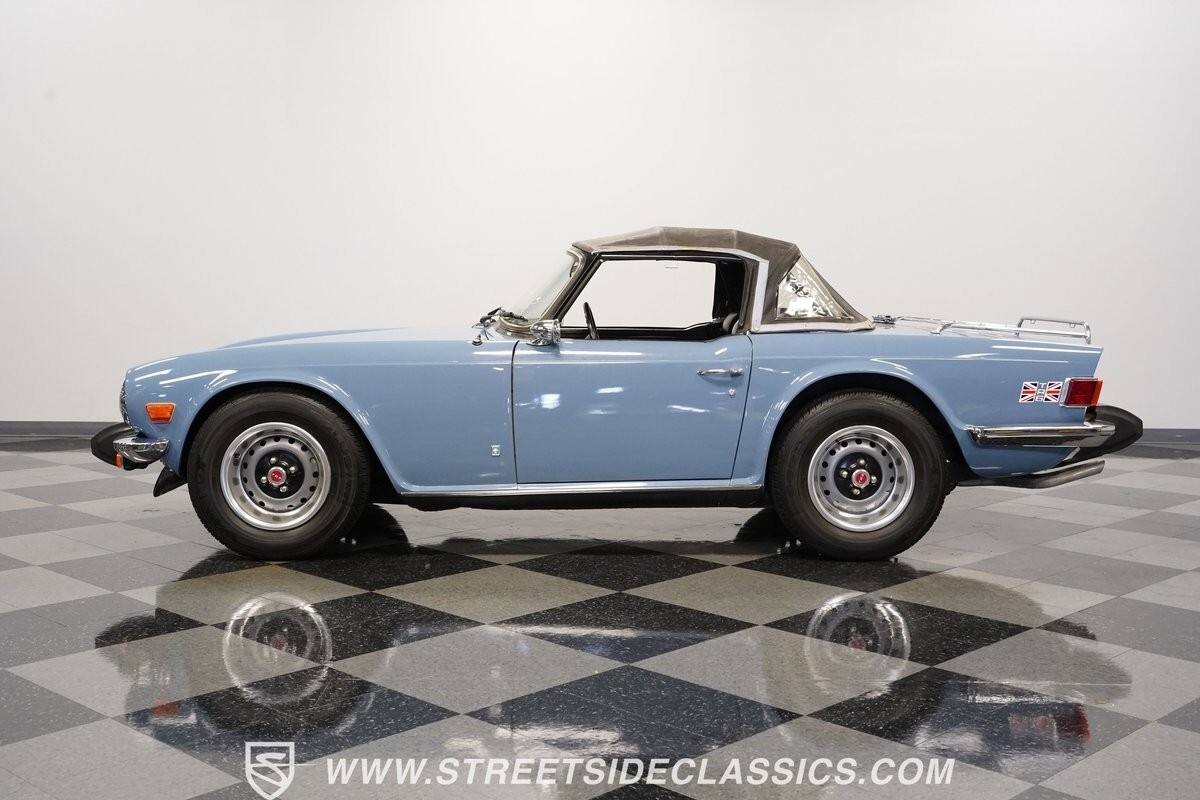 1976 Triumph TR-6 Convertible - photo 8