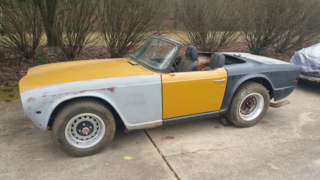 1972 Triumph TR-6 Convertible - photo 3