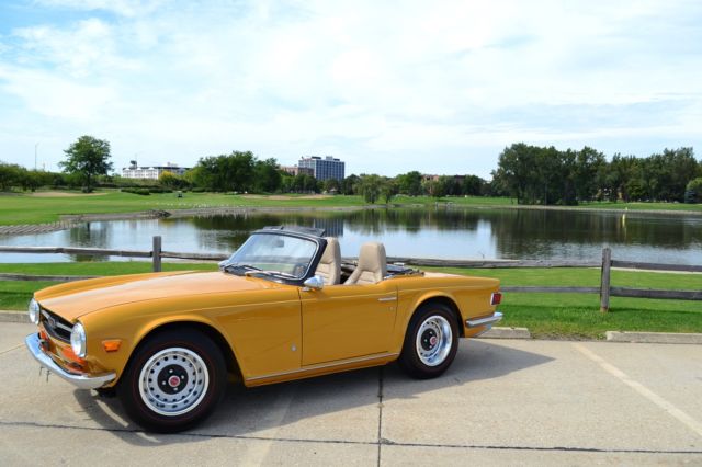 triumph TR6 Roadster Salon restoration fresh no rust low miles NO RESERVE 1972 Triumph TR-6